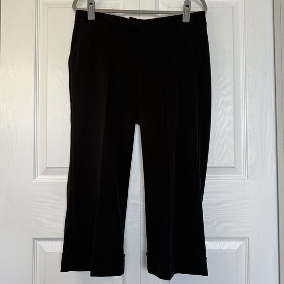Dockers Favorite Fit Black Cropped Pants Women’s Size 8 - Picture 1 of 7